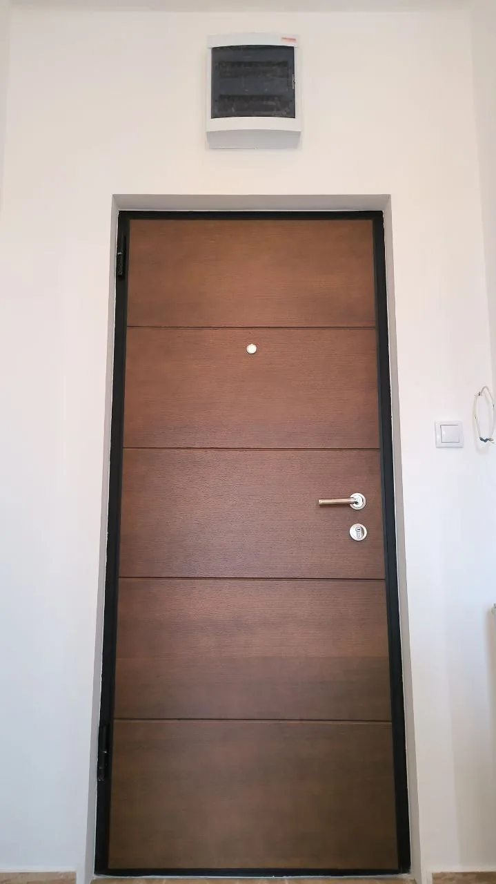Helas Premium sigurnosna vrata – bakar obloga, detalj panela