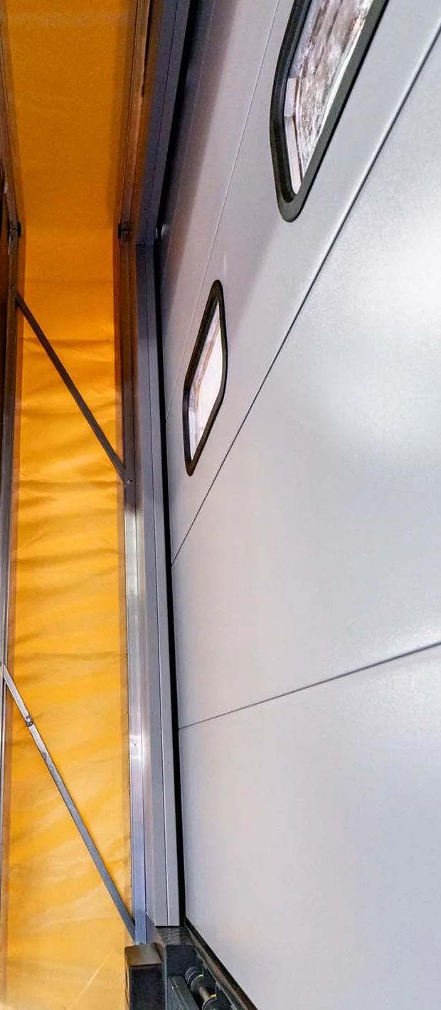 Dihtung zavesa (Dock shelter) – detalj PVC zavese i aluminijumskog rama